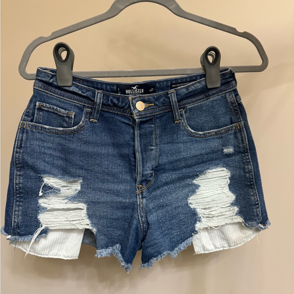 Hollister High Rise Boyfriend Short